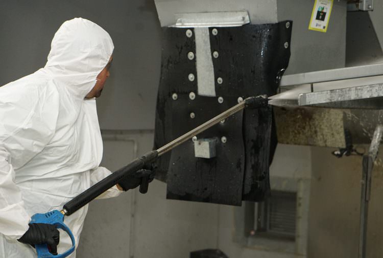 Garbage Chute Cleaning